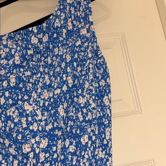 Blue Floral one-shoulder Dress - Picture 2 of 5